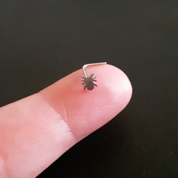 🕷 Spider Nose Ring- silver - Picture 3 of 4